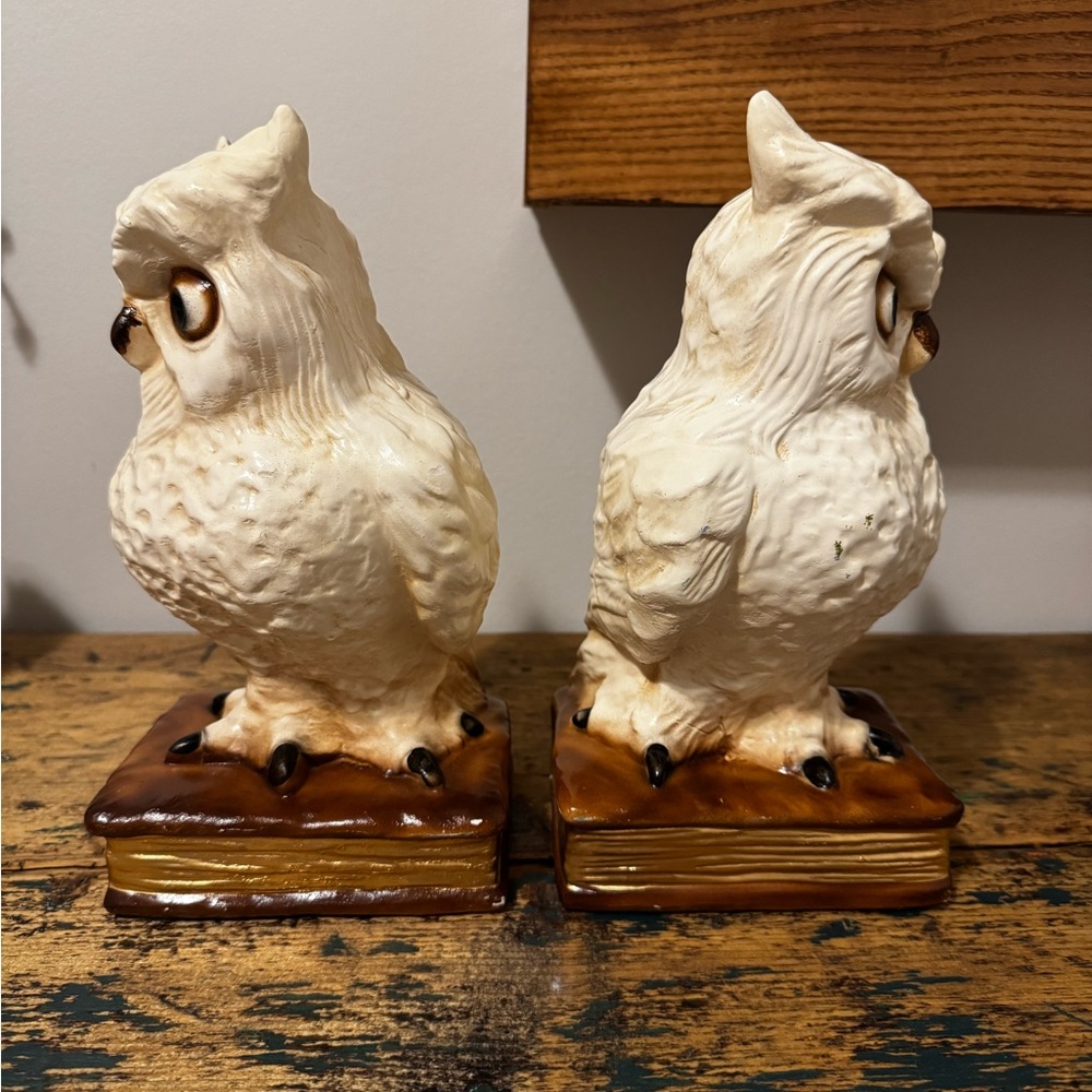 Ceramic Owl Bookends - Picture 10 of 12